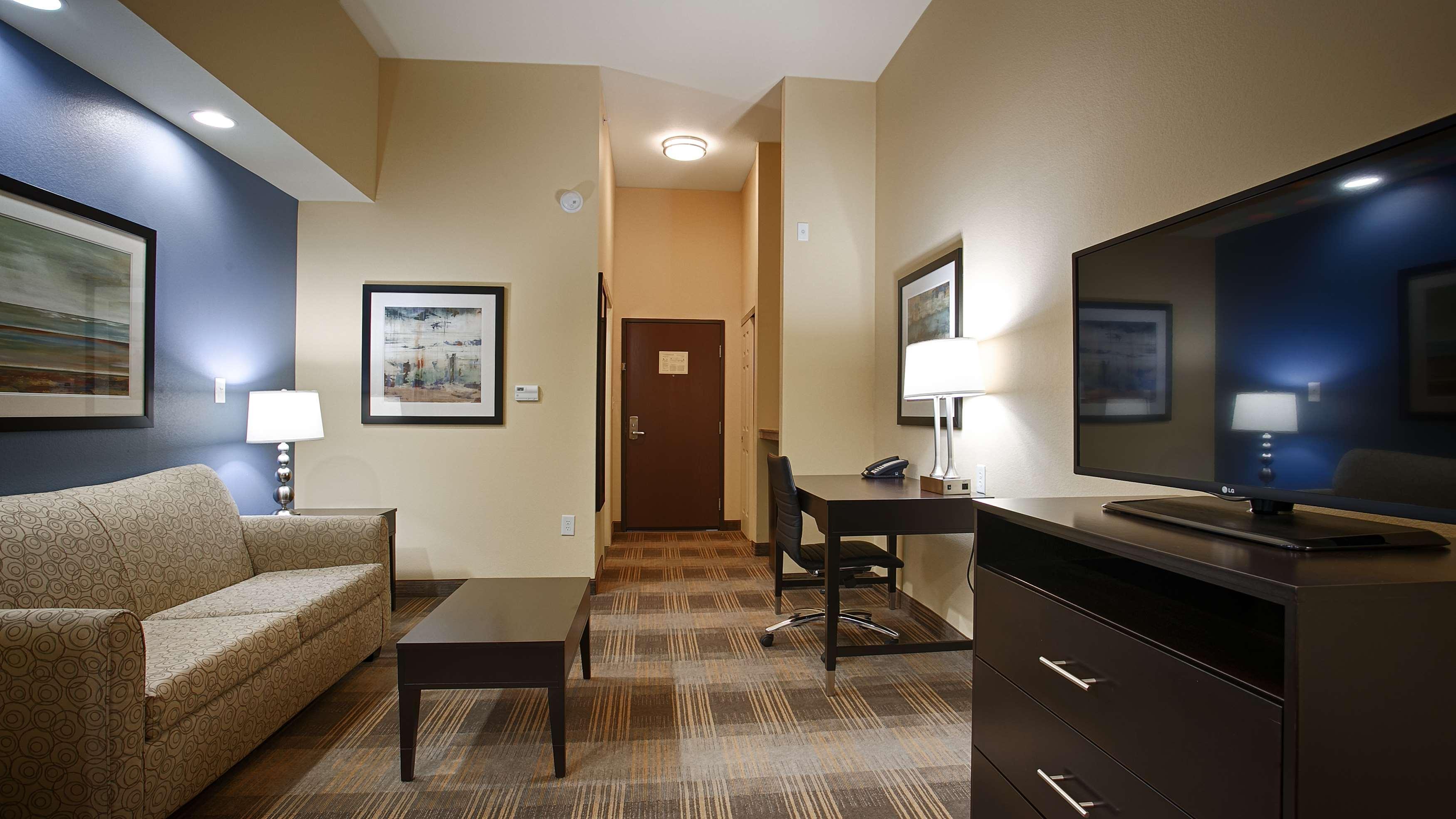 Best Western Plus Fort Worth Forest Hill Inn & Suites Екстериор снимка